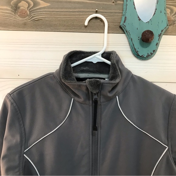 Snozu ⚜️ Gray Jacket - Picture 2 of 15